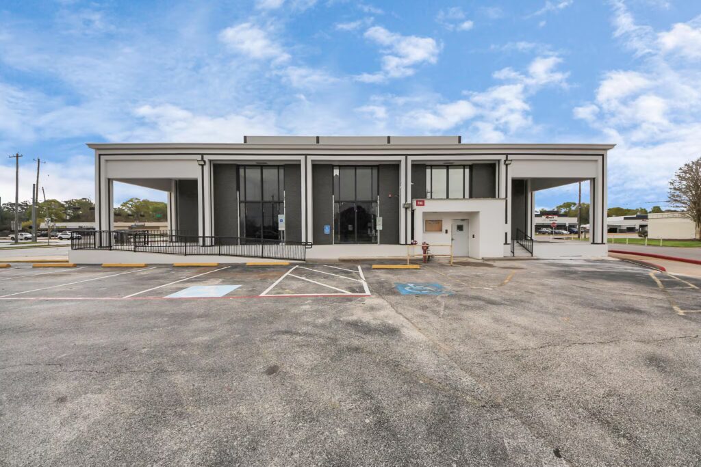 1100-Jackson-St-Richmond-TX-Building-Photo-1-LargeHighDefinition